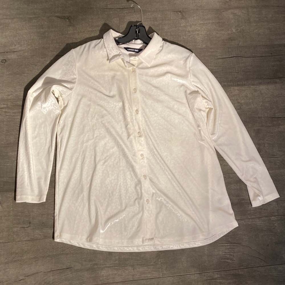 Long sleeve velvet button down tunic